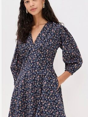 Navy Floral V-Neck Long-Sleeve Midi Dress